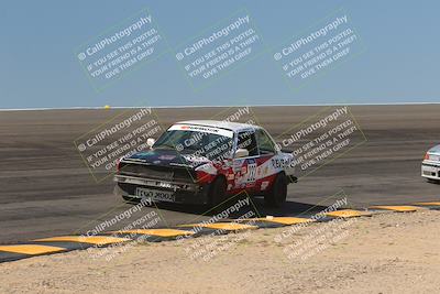 media/Oct-15-2023-Lucky Dog Racing Chuckwalla (Sun) [[f659570f60]]/2nd Stint Bowl/